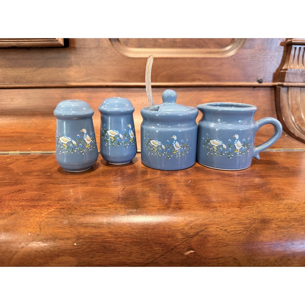 Vintage 1988 Trippies Blue Goose Ceramic Cream Sugar Salt Pepper Shaker Set 4pc